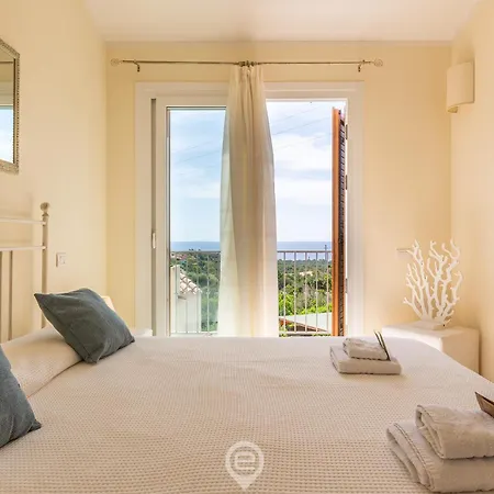 Vakantiehuis Barbara Leafy Riva dei Pini